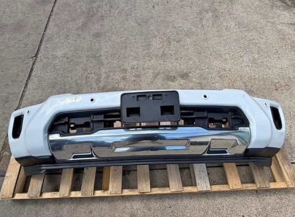 2024-2026 Chevy Silverado 2500/3500 OEM rear bumper